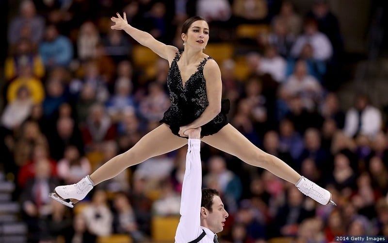  Marissa Castelli and Simon Shnapir skate in the pairs free skate during the Prudential U.S. Figure Skating Championships at TD Garden on January 11, 2014 in Boston, Massachusetts. (Photo by Matthew Stockman/Getty Images)