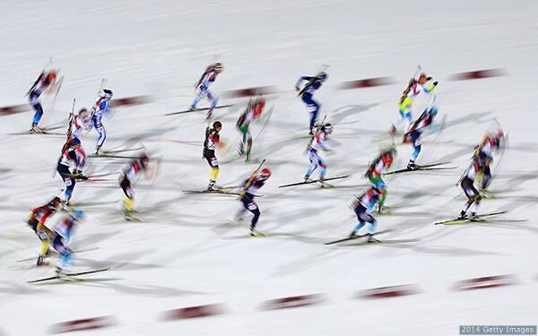 Susan Dunklee competes in mass start biathlon