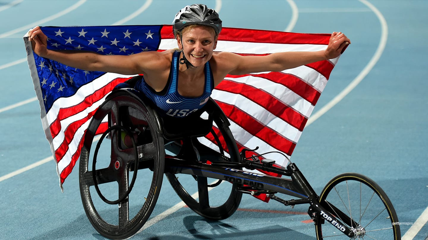 Susannah Scaroni poses for photographs after the Women's 5000m T54 final race at the IPC World Para Athletics Championships 2019 Dubai on Nov 13, 2019 in Dubai.