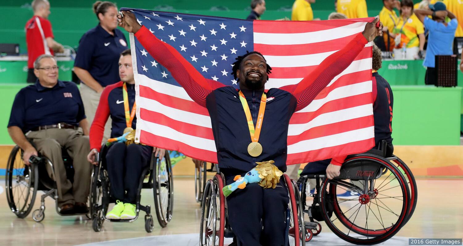 Matt Scott of USA celebrates winning the gold medal in men's wheelchair basketball on September 17, 2016 in Rio.