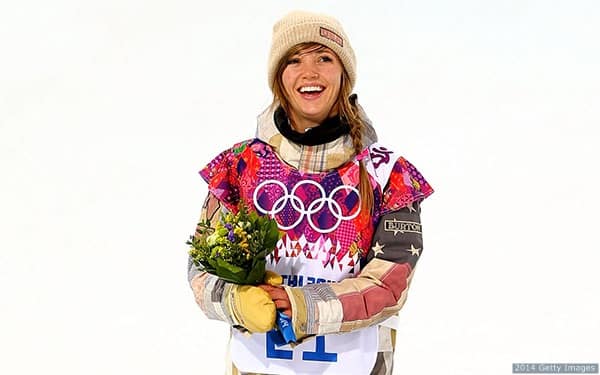 Kaitlyn Farrington celebrates halfpipe gold in Sochi