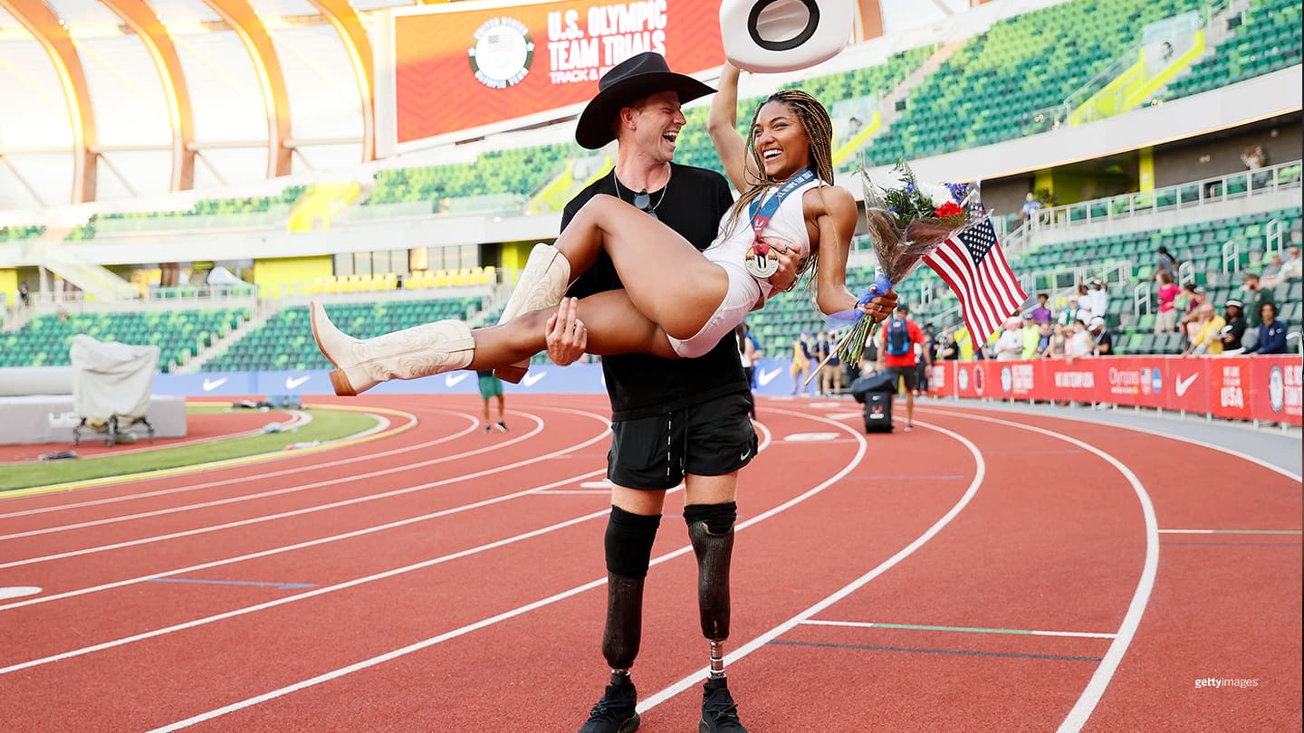 Tara Davis and Hunter Woodhall