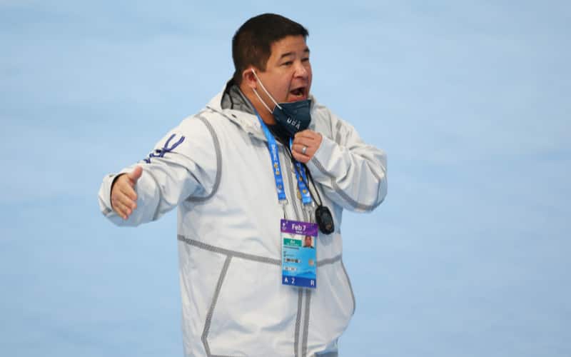 Ryan Shim Signs 4 more years