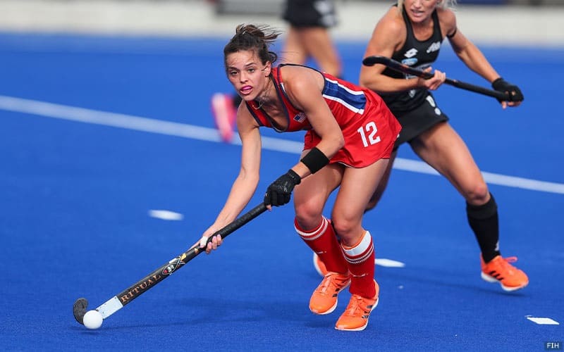 Amanda Magadan dribbles the ball during a 2019 FIH Hockey Pro League match against New Zealand in Christchurch, New Zealand