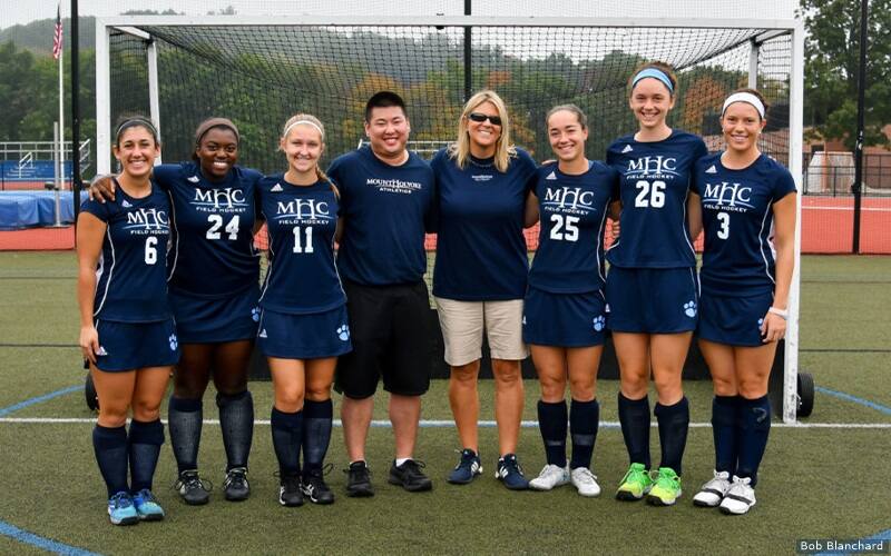 Transgender field hockey student-athlete Emet Marwell with his Mount Holyoke College teammates