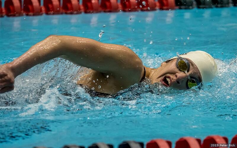 Alyssa Gialamas competes at the 2019 Para Swimming World Series stop in Indianapolis.