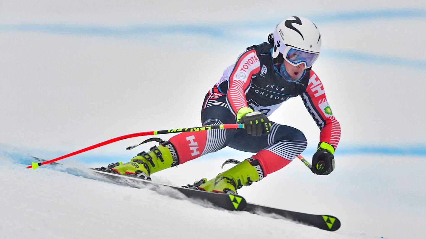 Thomas Walsh competes at the Lillehammer 2021 World Championships. 