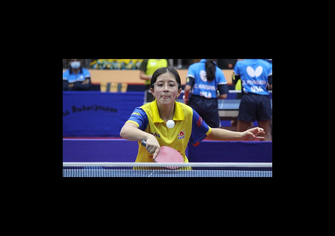 Karolayn Maldonado, an under 11 girls' singles semi-final place booked (Photo: courtesy of the Ecuador Table Tennis Federation)