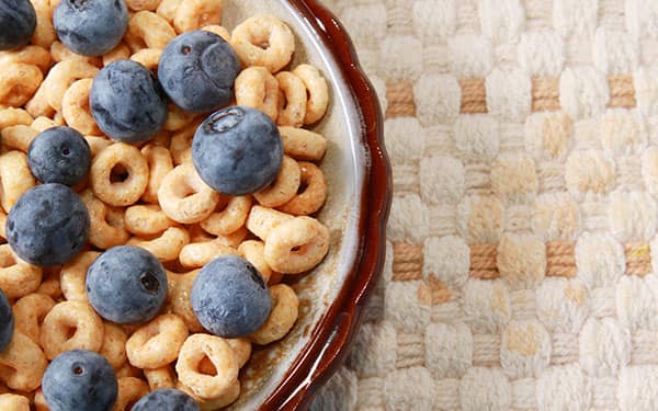 cheerios and blueberrie