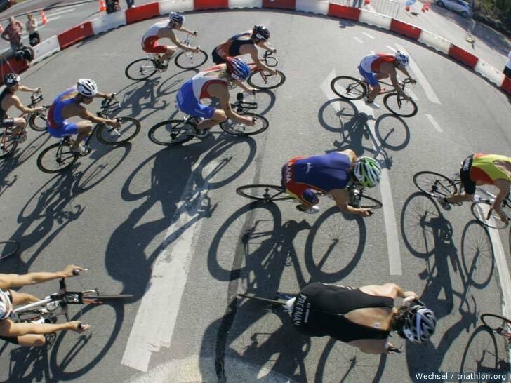 Draft-legal racing in action