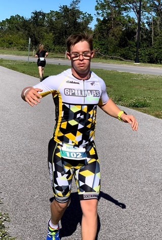 chris running in race