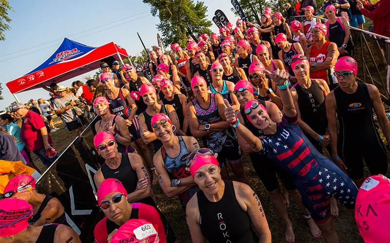Women cheering at the start line