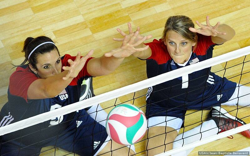 Katie Holloway and Lora Webster block for the U.S. Women's Sitting Team