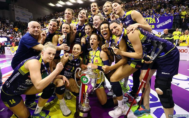 Kim Hill with Conegliano after winning Italian Serie A1 playoffs