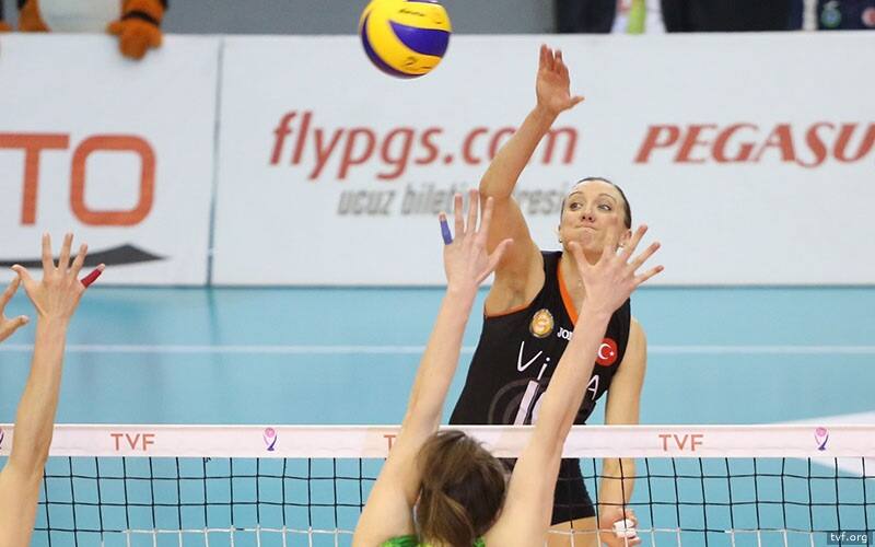 Jordan Larson attacks in a Turkish League match