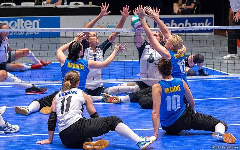 The U.S. Women's Sitting Team jousts with Ukraine