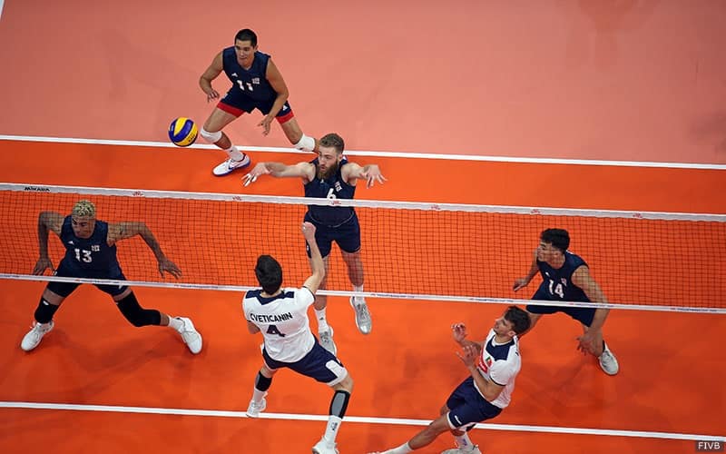 Mitch Stahl blocks against Portugal