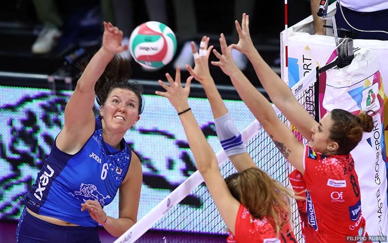 Mikaela Foecke is off to a great start with Firenze in the Italian Serie A1