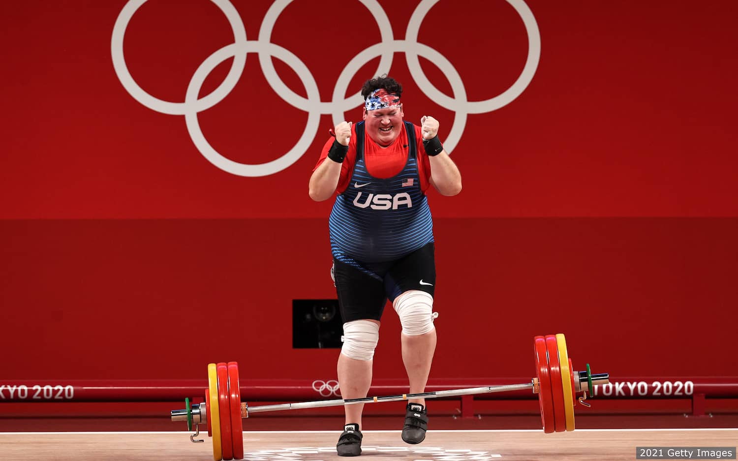 Sarah Robles celebrates a lift at the Olympic Games Tokyo 2020
