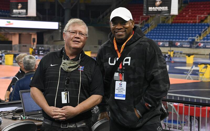 Gary Abbott poses with Olympic champion Kenny Monday