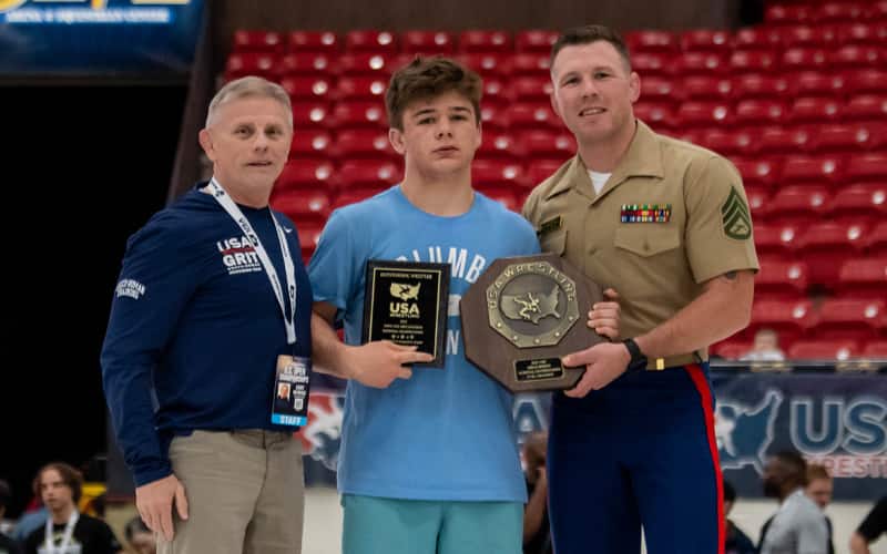 Richard Fedalen pictured with Gary Mayabb and John Stefanowicz after receiving OW for U20 Nationals
