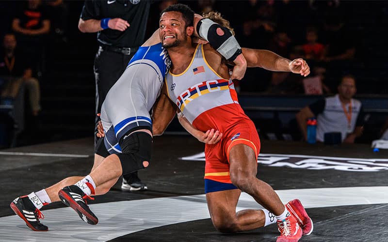 Mark Hall hits a duck under against Trent Hidlay