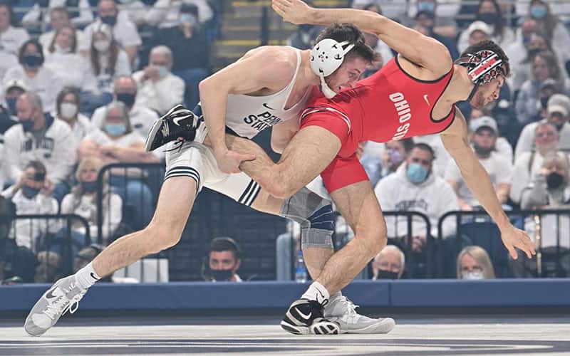 Nick Lee (PSU) scores a takedown against Ohio State