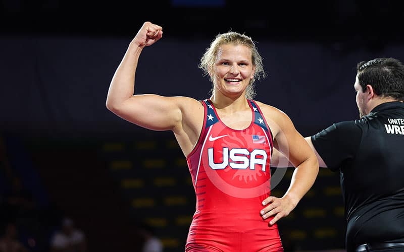 Yelena Makoyed (USA) flexes after winning the 2022 Matteo Pellicone Ranking Event in Italy.