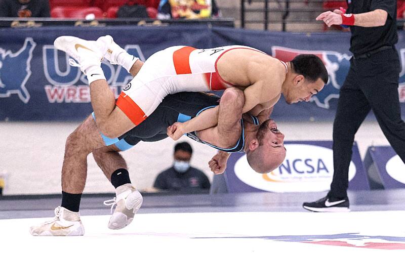 Lenny Merkin (NYAC) throws Peyton Omania (NYAC) in the U.S. Open semifinals.