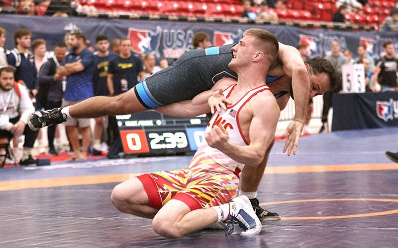 Jason Nolf (NLWC/TMWC) hits a deep high crotch at the U.S. Open