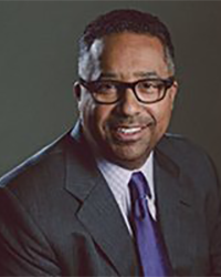 Max Siegel USATF headshot